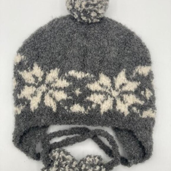 Hand Knitted Alpaca Beanie with Pom Pom - Picture 1 of 1
